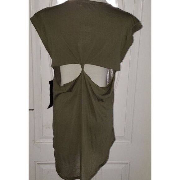 NWOT~Trendy Almost Famous Olive Green Skull Cut Out Top Sz Large - Picture 3 of 4